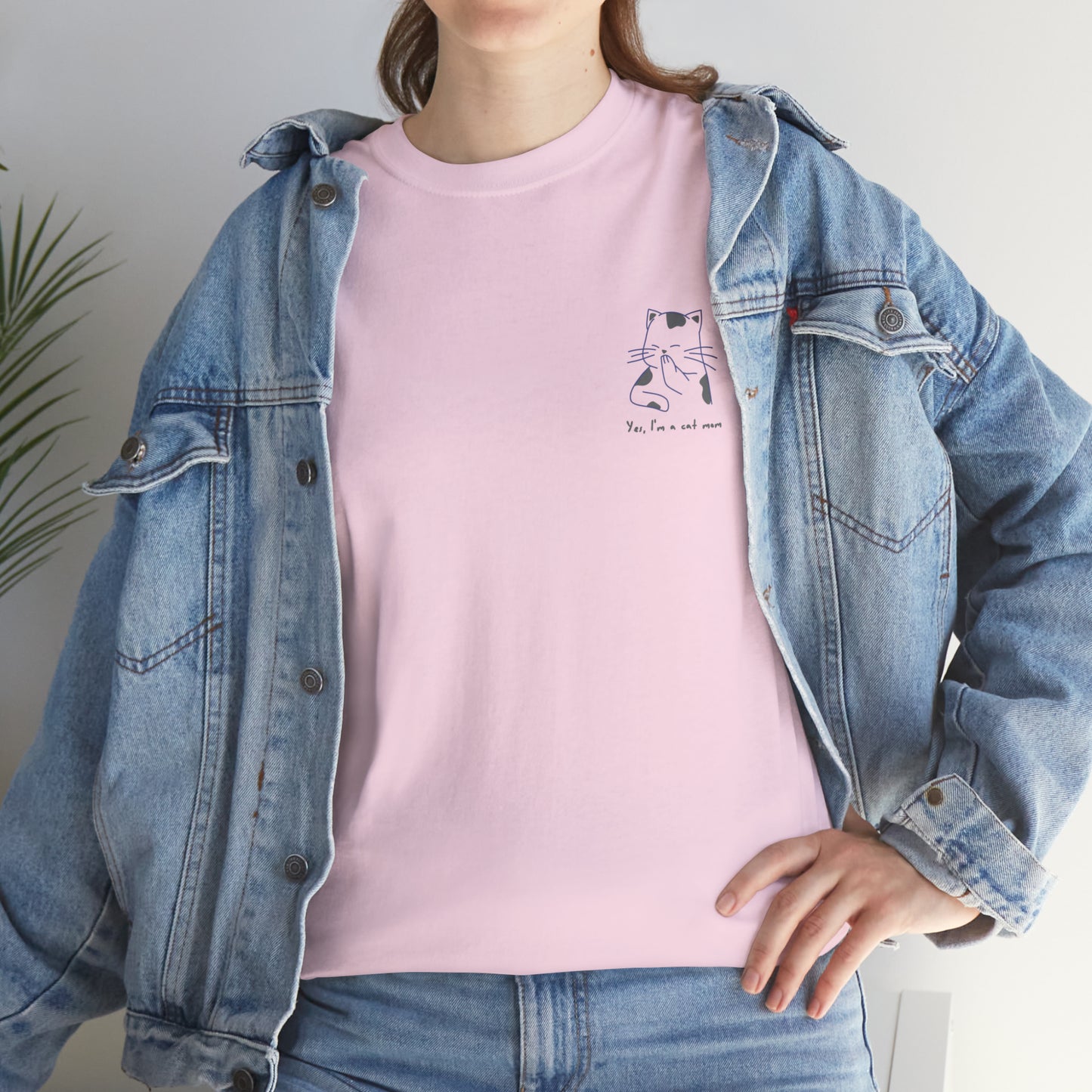 Cat mom 🐱 Unisex Heavy Cotton Tee